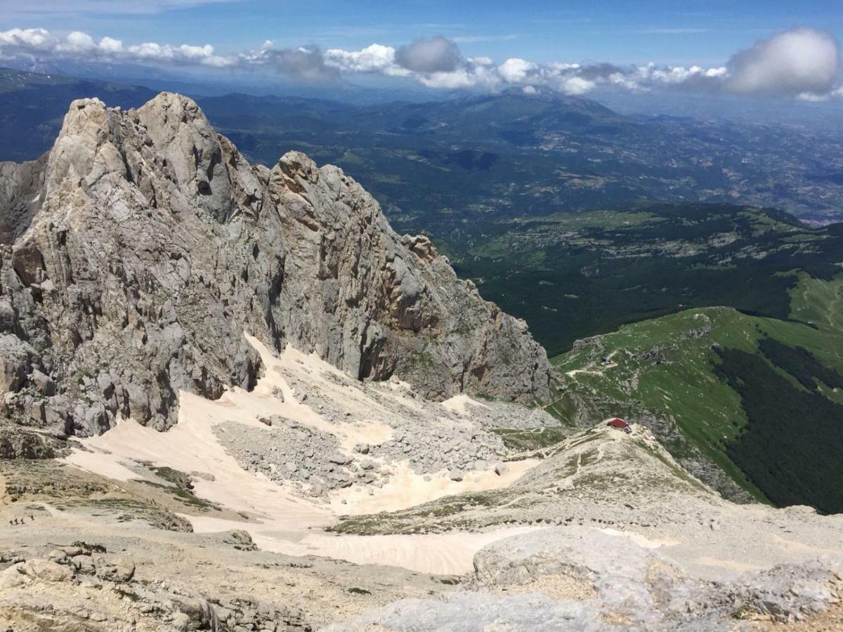 Natour L'Ostello Per I Camminatori Barisciano Exterior foto