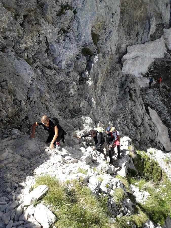 Natour L'Ostello Per I Camminatori Barisciano Exterior foto